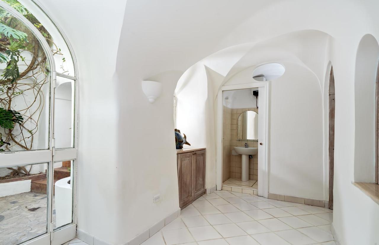 I Tre Soli Apartments By Caprirooms Exterior foto