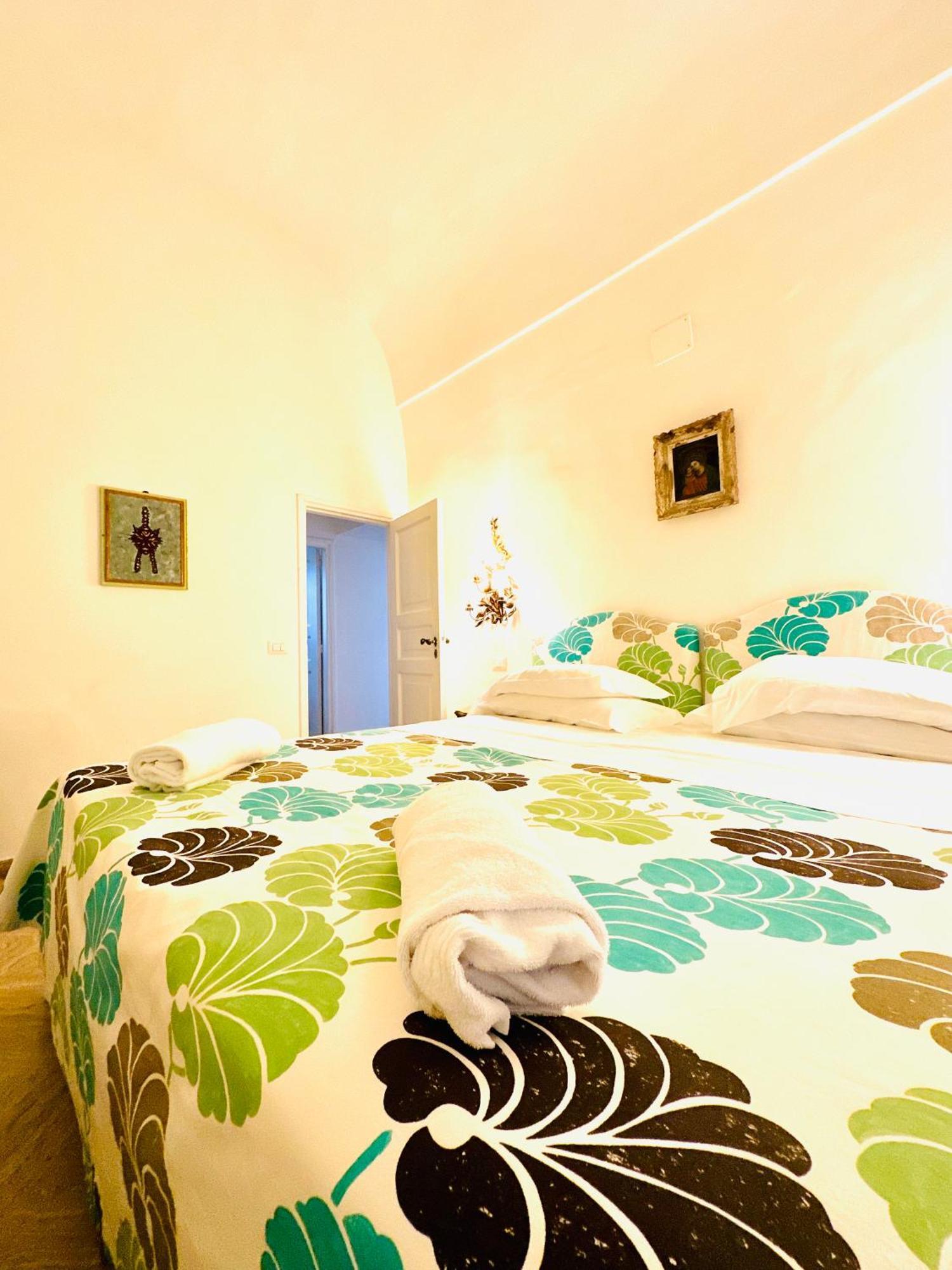 I Tre Soli Apartments By Caprirooms Exterior foto