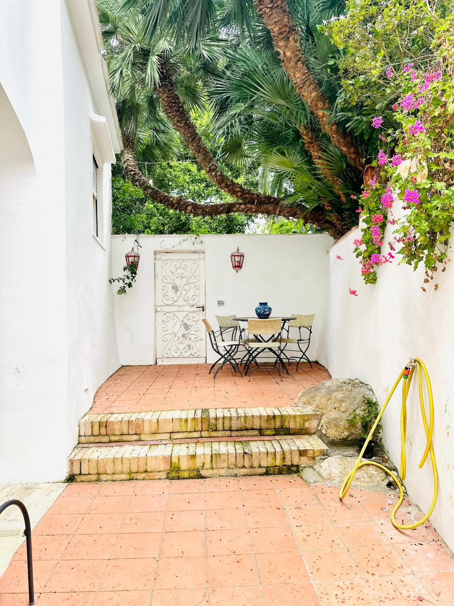 I Tre Soli Apartments By Caprirooms Exterior foto